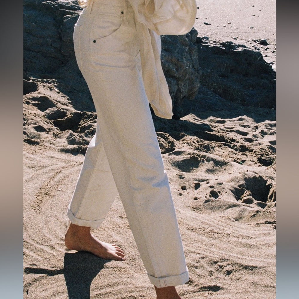 10.11 Studios | Clara Women's Off-White Straight Leg Jeans